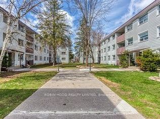 410 Highland Rd #306, Peterborough, ON K9H5J7