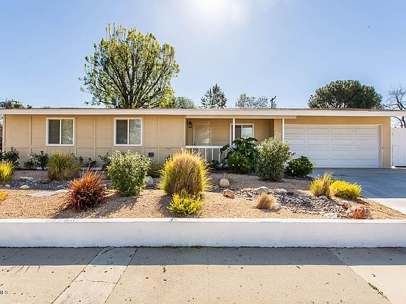3rd image of 1158 Windsor Dr