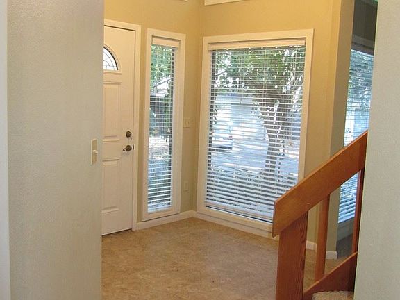 4th image of 13910 Lazy Oak Dr