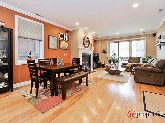 Living Room / Dining Room