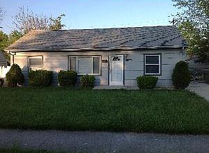 1st image of 26730 Grandmont St