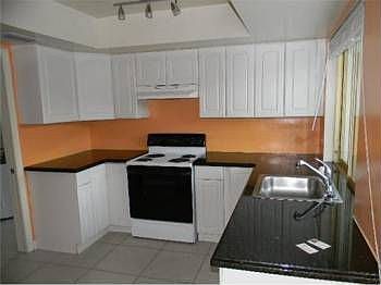 5th image of 2155 NE 56th Pl