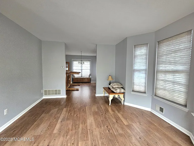 505 Buhler Ave — Photo 17
