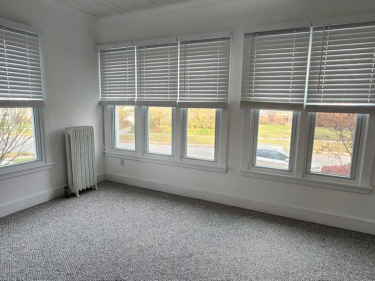 212 Oak St #2 — Photo 18