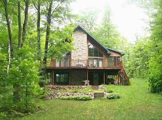 W10012 Koonz Lake Ln, Gresham, WI 54128