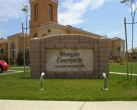 Westgate Courtyards — Photo 4