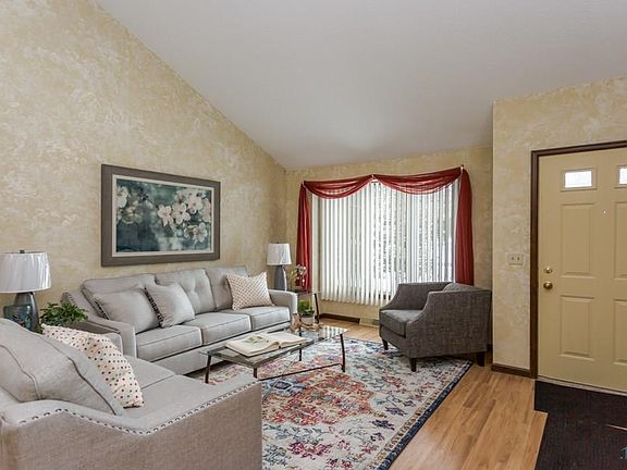 3rd image of 5406 Westcastle Dr #5406