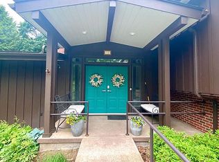 1040 Indian Springs Rd, Indiana, PA 15701