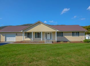 115 Tanasie St, Elizabethton, TN 37643