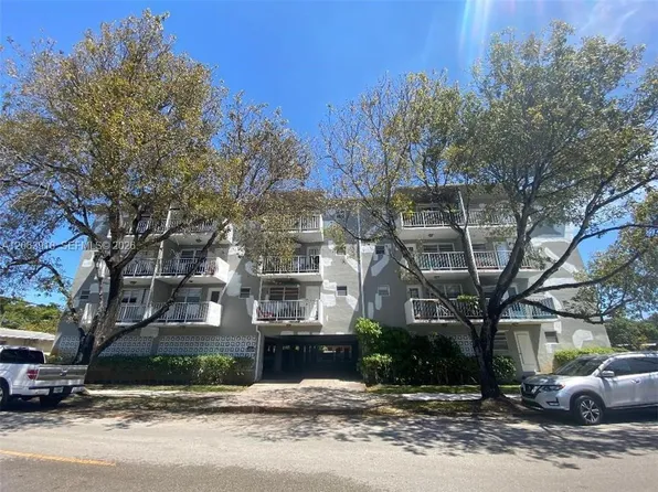 1855 Plunkett St APT 101, Hollywood, FL 33020