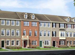 25678 Pleasant Valley Rd, Chantilly, VA 20152