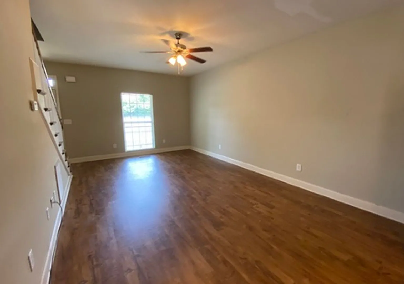 Pre-Leasing For August 5th 2027! — Photo 3