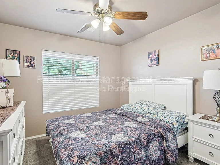 12571 W Mauna Loa Ln — Photo 28
