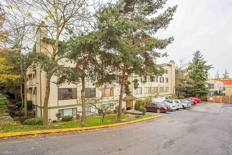 1st image of 9512 1st Ave NE APT 105