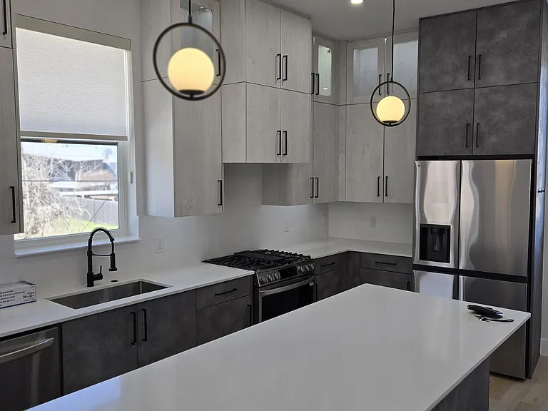 Seegar Townhomes — Photo 14