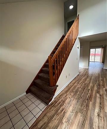 4th image of 2725 Tamlynn Ln