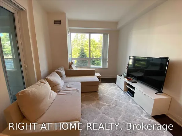 21 Clairtrell Rd, Toronto, ON