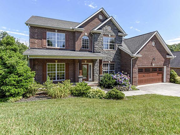 4th image of 1901 Cascade Falls Ln