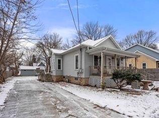 531 1st St, Menasha, WI 54952