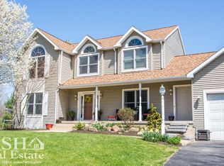 2 Woodlyn Ter, Williamsport, PA 17701
