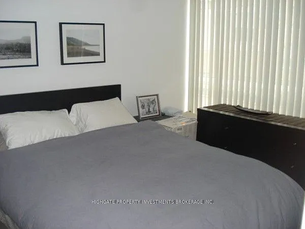 111 Elizabeth St #619 — Photo 9