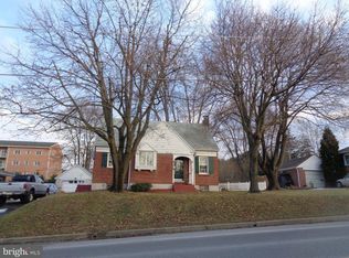 321 N Main St, Spring Grove, PA 17362