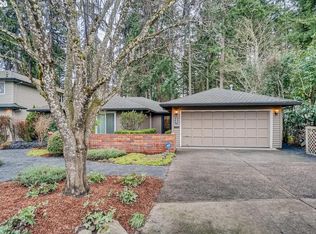17714 SW Pointe Forest Ct, Beaverton, OR 97003