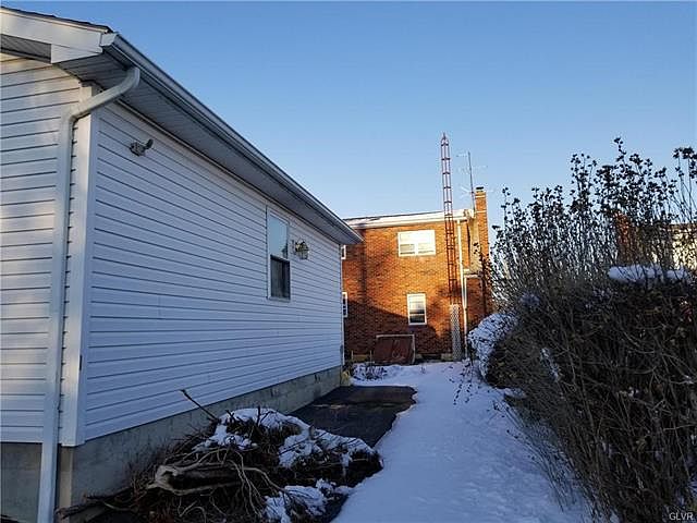 2nd image of 538-540 S 24th St