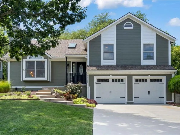 15520 Glenwood Ave, Overland Park, KS 66223