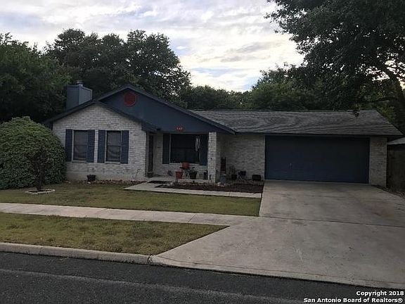 2nd image of 138 Bluebonnet Cir