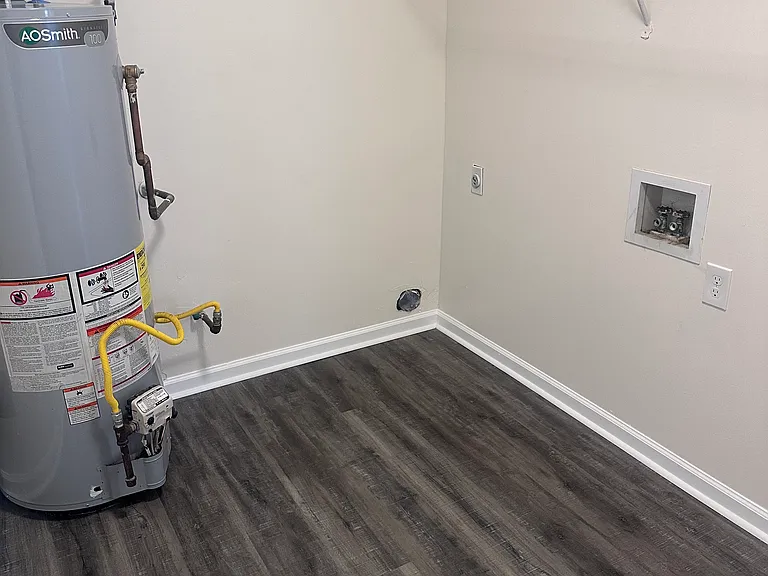 109 Copperfield Ln — Photo 15