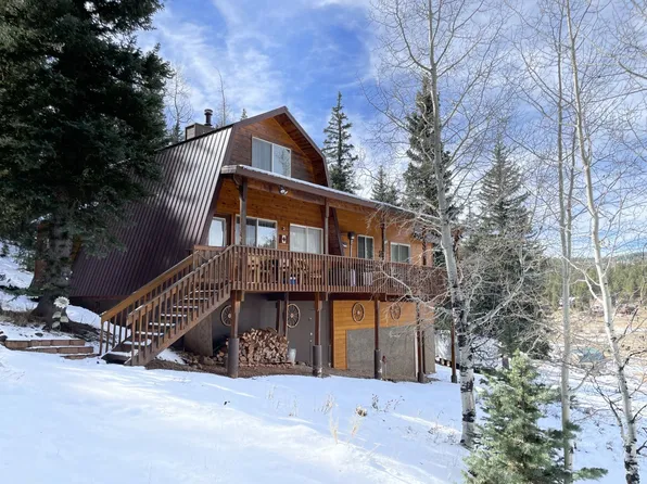 380 N Apache Trl, Alton, UT 84710