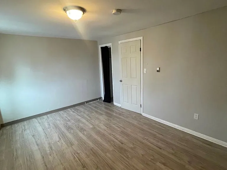 935 Vandever Ave #3 — Photo 2