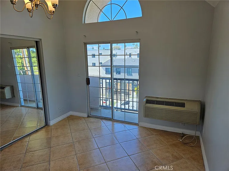 14159 Gilmore St #9 — Photo 9