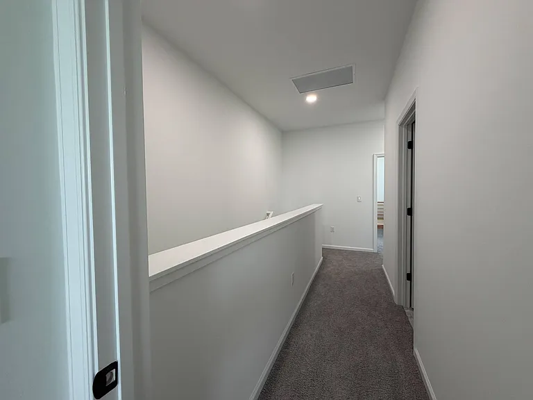 4402 Longwood — Photo 16