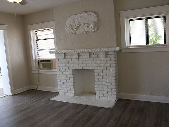 3rd image of 4111-4113 Walnut St #1-L