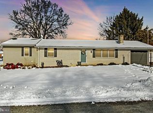 125 Clarkson Dr, York, PA 17403