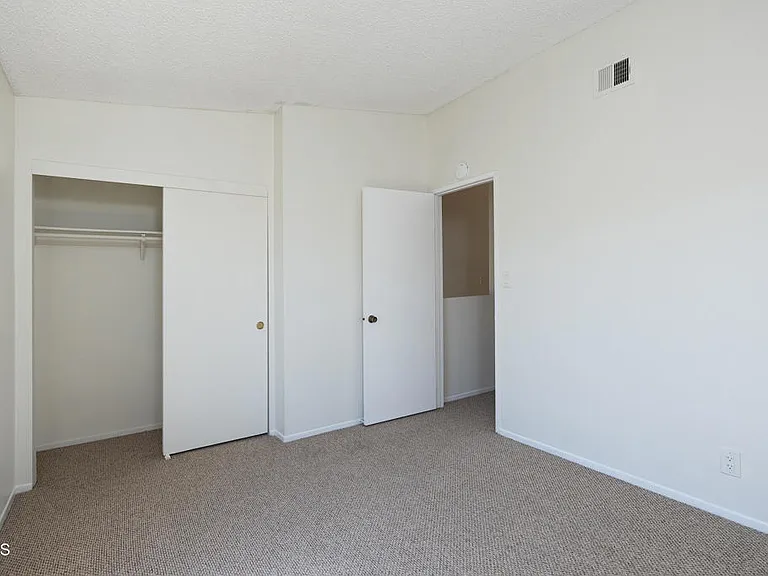 4939 Nautilus St #C — Photo 13