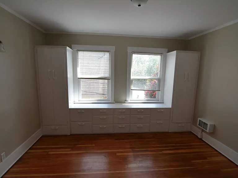 1402 Earnest S Brazill St — Photo 2