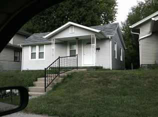 805 N Bosart Ave, Indianapolis, IN