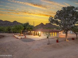 6021 S Arrowhead Ln, Tucson, AZ 85746