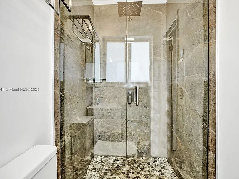 1206 Lincoln St — Photo 27