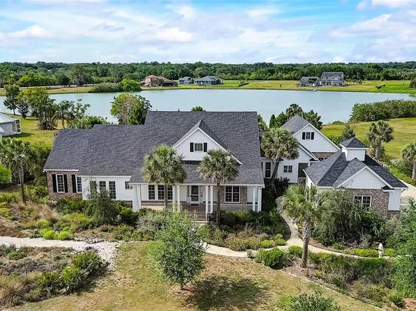 13014 E McIntosh Lakes Ln, Dover, FL 33527