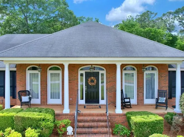 258 W Doublegate Dr, Albany, GA 31721
