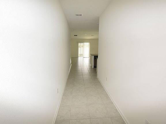 4th image of 1359 Lassen St