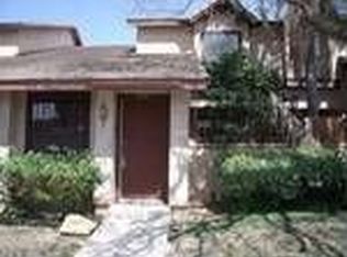 720 E Hillside Rd, Laredo, TX 78041