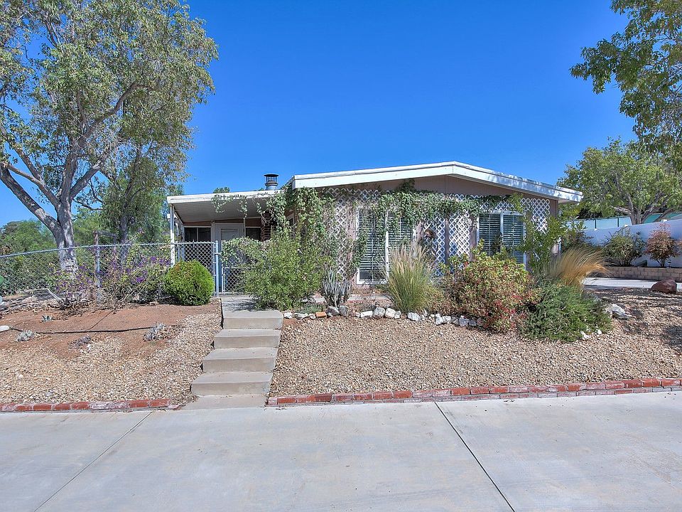 1st image of 33253 Casa Dulce Ln