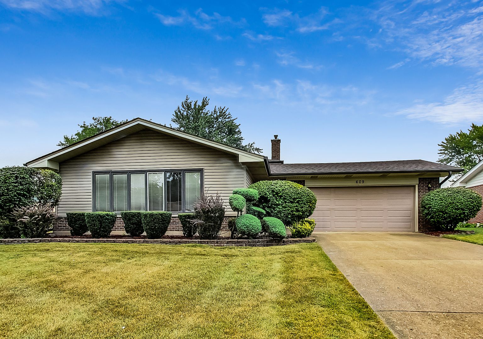 609 Trent Ln, Schaumburg, IL 60193 MLS 11877078 Zillow