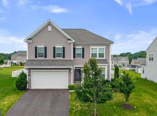 18031 Donegall Ct, Hagerstown, MD 21740