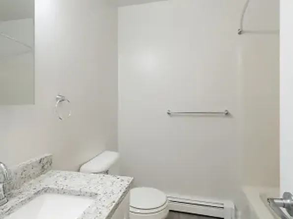 (undisclosed Address), Bronx, NY 10461